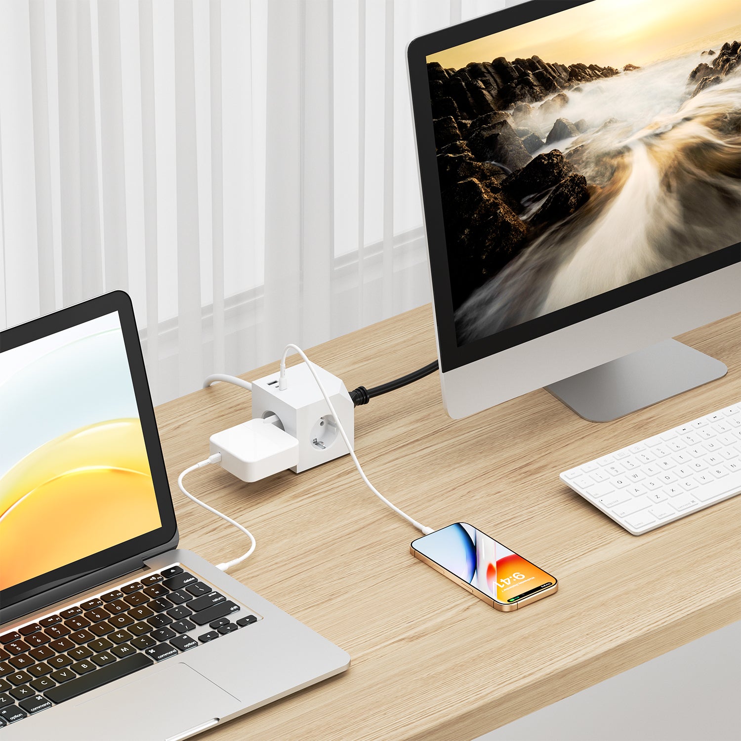 EU-E25 Cube Power Strip, 3 AC + 3 USB, Individual Switches, 3680W — Safety protection