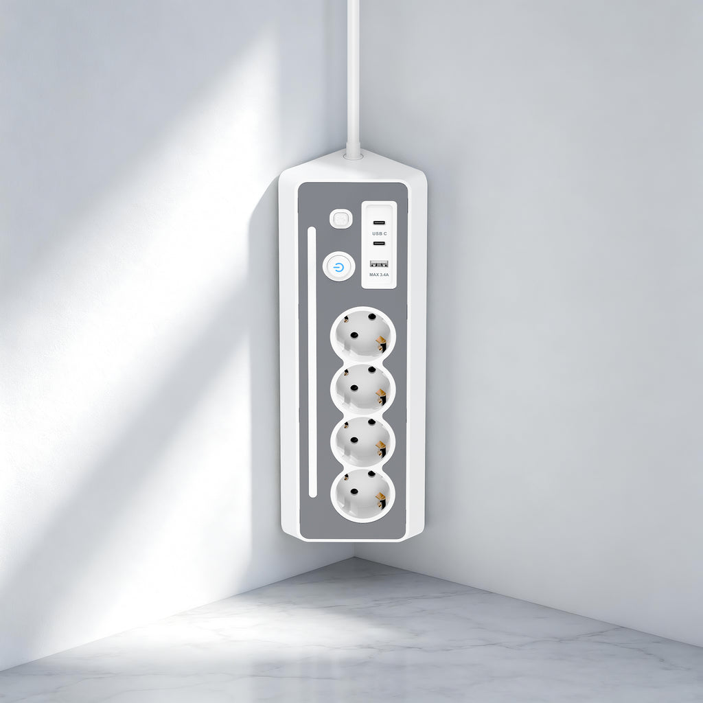 SooPii EU-E28 45° Ecksteckdosenleiste, 4 AC + 3 USB, 3680W