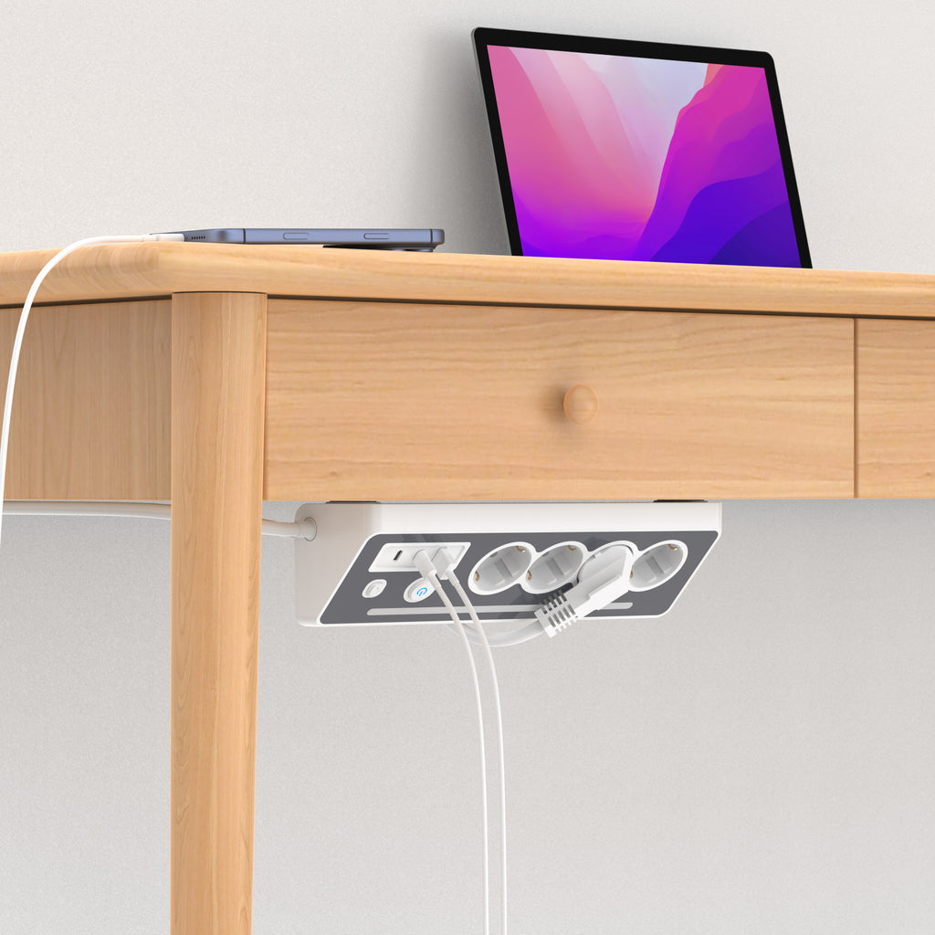 SooPii EU-E28 45° Ecksteckdosenleiste, 4 AC + 3 USB, 3680W