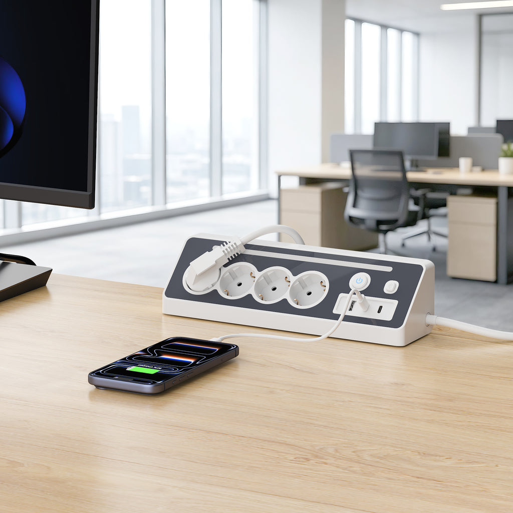 SooPii EU-E28 45° Ecksteckdosenleiste, 4 AC + 3 USB, 3680W